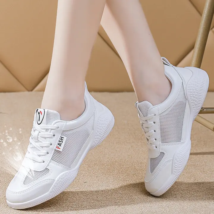 Zapatos blancos pequeños de malla para mujer, zapatos de papá versátiles, transpirables, informales, deportivos para correr, nuevos - 1