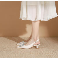 Zapatos de tacón de aguja con diamantes de imitación de metal francés de nuevo estilo para mujer - details 12