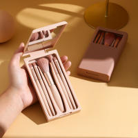 Mini juego de Brochas de Maquillaje Portátil, Caja de almacenamiento de Pelo, Brochas Súper suaves para Polvos Sueltos - details 1