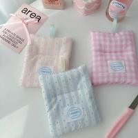 Mantel Individual de tela, posavasos de lunares de estilo Ins, posavasos cuadrados portátiles con patrón de rejilla, posavasos suaves para colgar bebidas, Decoración de mesa de cocina - details 3