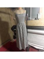 Top de tubo, vestido camisola a rayas en contraste, verano para mujer, nuevo temperamento de alta gama, falda delgada de cintura alta - details 2