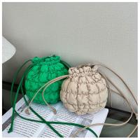 Dulce bolso de cubo con cordón de estilo coreano, bolso de rejilla, pequeño bolso cruzado, bolso para teléfono móvil, bolso de hombro de nailon de Color sólido, viaje - details 16