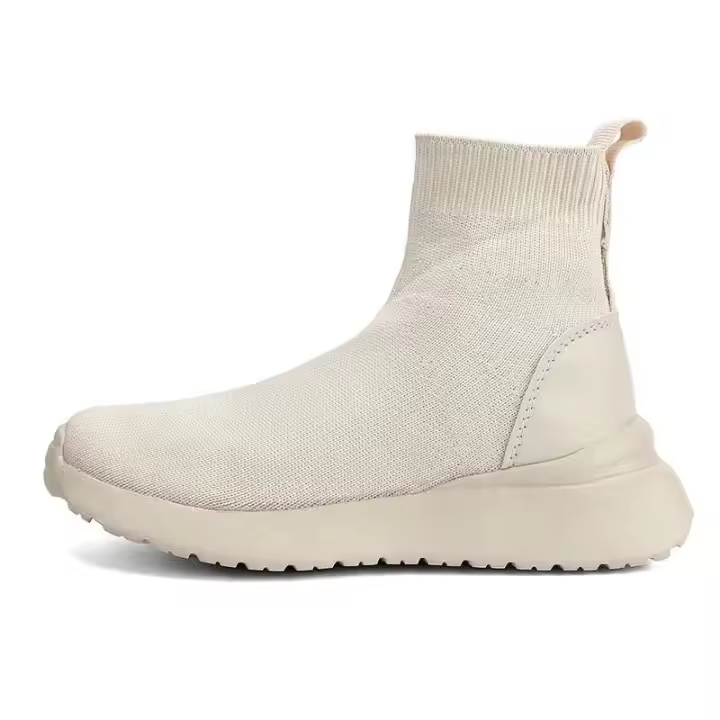 Lanzamiento de nuevos productos: moda de alta calidad, marca de moda, botas Chuka, calcetines para niños y botas deslizantes. - 1