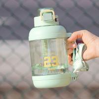 Taza de agua deportiva a escala de gran capacidad, botella de agua para Fitness con escala transparente, a prueba de fugas, 1500/1750ml - details 3
