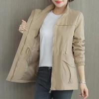 Chaqueta cortavientos de doble capa para mujer, abrigo corto a la moda, talla grande, cuello levantado, primavera y otoño - details 0