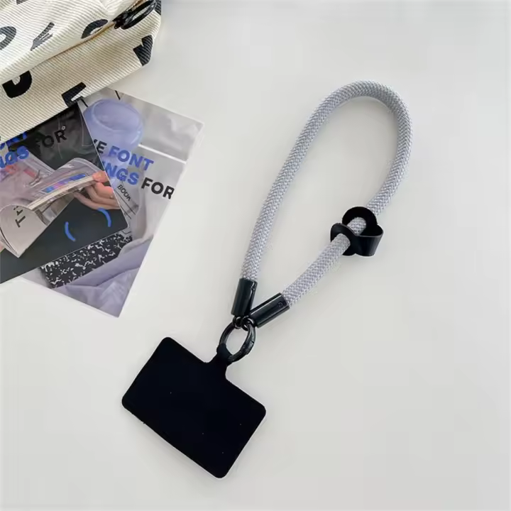Correa de muñeca para teléfono con textura de serpiente, abalorio para teléfono, cuerda de seguridad, cordón corto para teléfono móvil de 7mm, adornos colgantes - 1