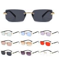 Gafas de sol cuadradas pequeñas, rectangulares, sin marco, para hombres y mujeres, populares, a la moda, para vistas de verano - details 0