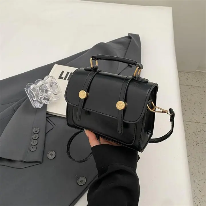 Bandolera Mujer 2024 |   Textura Premium de Otoño-Invierno, Estilo Retro Vintage con Correa Ajustable - Bolso Pequeño Unisex Más Vendido (Tamaño A4, Negro/Burdeos) - 1
