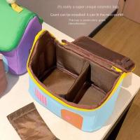 Estuche cuadrado para cosméticos para casa pequeña, bolsa de maquillaje de mano de gran capacidad con forma de casa, bolsa de almacenamiento portátil con cremallera de dibujos animados para mujer - details 2