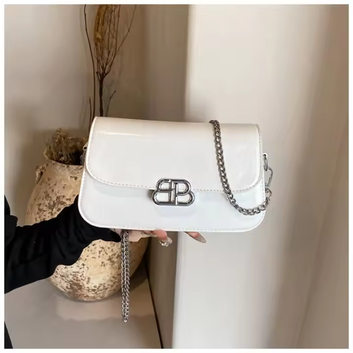 Premium Textura Ligera Bolsa De Lujo De Las Mujeres 2025 Nueva Moda Simple Cadena Pequeña Bolsa Cuadrada Versátil Hombro Bolsa De Mensajero - 1