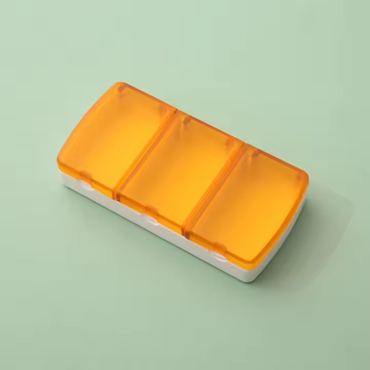 Mini caja de medicinas de 3 rejillas, pastillero impermeable creativo, organizador multiusos, pastillero de viaje - 1