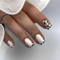 24 piezas de degradado negro y rojo rectangular medio, diseño de línea artística, uñas postizas terminadas, esmalte de uñas - details 3
