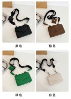Bolso cuadrado pequeño oscuro Trend Bolso combinado 2 en 1 Bolso de la caja del sobre de cuero de los hombres y las mujeres Bolso pequeño bandolera - details 6