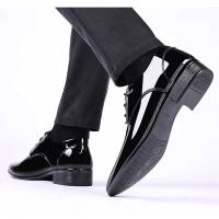 Zapatos de cuero Oxford de negocios de lujo para hombre, zapatos formales de charol transpirables de talla grande, zapatos planos de boda para oficina para hombre, color negro - details 12