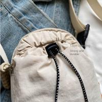 Bolso cruzado ligero para mujer, bolsa para botella de agua con cordón ajustable, estilo coreano, Color sólido, bolso pequeño para teléfono móvil, viaje - details 7