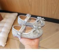 Zapatos de cuero para niñas, calzado de vestir versátil con lazo y cuentas de fondo suave, estilo princesa a la moda, novedad de otoño, 2024 - details 4