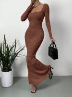 2024 Otoño e Invierno nuevo cuello cuadrado adelgazante cintura diseño sentido de la moda vestido de mujer tejido - details 5