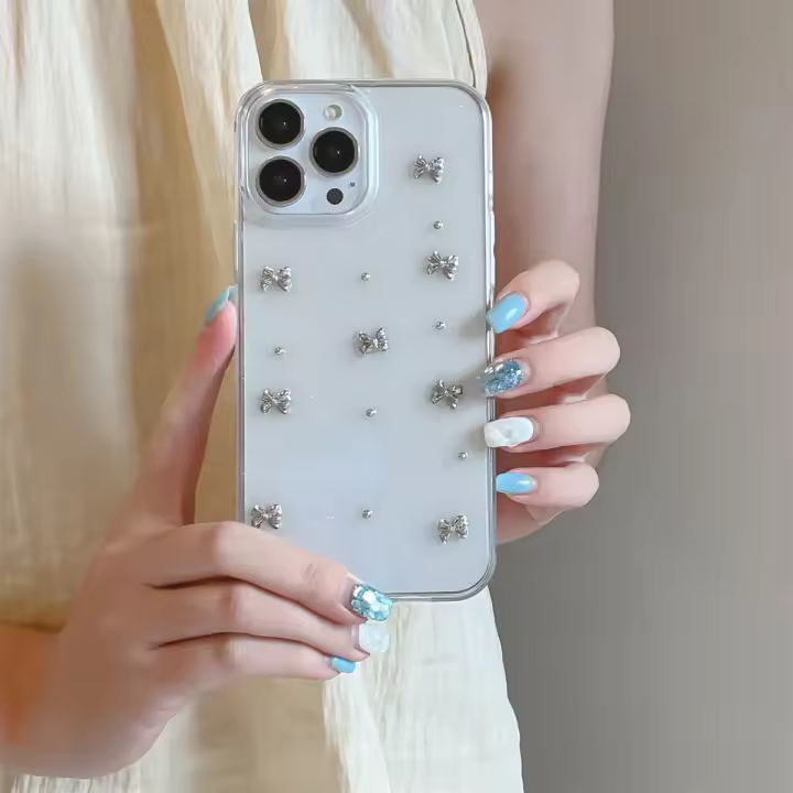 Funda de Plata Transparente 3D con Lazo Protección Completa para iPhone 15, 14, 13, 12, 11 Pro Max con Cadena - 1