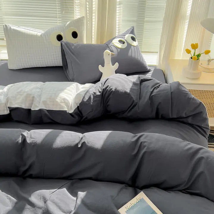 Toalla a cuadros de algodón lavado, juego de tres piezas para dormitorio de estudiantes bordado de cuatro piezas, juego de cama - 1