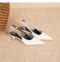 Xiaoxiangfeng-correa de cadena puntiaguda, tacón medio, zapatos individuales - details 26