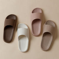 Zapatillas planas ligeras de EVA para mujer, zapatos de baño cómodos para masaje, toboganes de Interior para parejas, zapatos de ducha para el hogar, verano, nueva moda - details 6