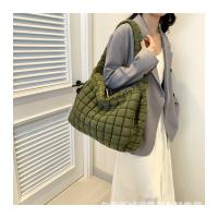 Bolso de hombro tipo bandolera con diseño de nubes plisadas para mujer, bolso de mano de gran capacidad con doble cara y doble tirón - details 51