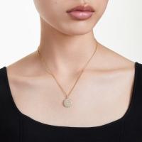 Swarosk-colgante de disco de circonio pavimentado chapado en oro, colgante de cristal redondo transparente de plata, collar, regalo de joyería para mujer ﻿ - details 2