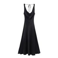 Elegante Vestido de Verano Largo 2025 Textura de Satén, Sin Mangas, con Encaje Trasero - details 2