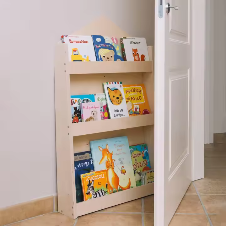 librería montessoriana para niños |   Estantes de 3 Alturas en Madera Natural |   Colocación Frontal de los Libros - 1