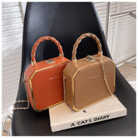 Bolso blanco de alta gama para mujer, nuevo bolso de caja de moda, bolso cruzado con cadena de moda Primavera/Verano - details 18