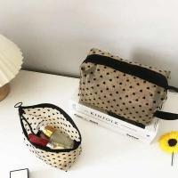 Bolsa con cierre de malla de nailon para cosméticos, organizador de artículos de tocador en forma de corazón, bolsas de maquillaje, multifuncional, lápiz labial, monedero - details 5
