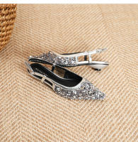Zapatos de tacón bajo puntiagudos con lentejuelas plateadas - details 21