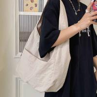 Bolso de hombro de nailon de Color caramelo, bolso de mano deportivo de secado rápido de gran capacidad, paquete de teléfono móvil de estilo coreano de Color sólido, Unisex - details 12