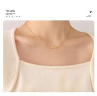 Collar con colgante de letra de diseño innovador, collar querido, chapado en acero titanio, joyería de oro real de 18K para mujer - details 2