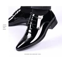 Zapatos de cuero Oxford de negocios de lujo para hombre, zapatos formales de charol transpirables de talla grande, zapatos planos de boda para oficina para hombre, color negro - details 11
