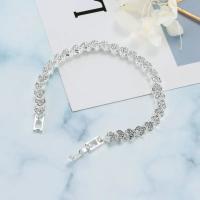Pulsera elegante para mujer, cadena de circonita cúbica, diamantes de imitación, brazalete con incrustaciones brillantes, regalos - details 7