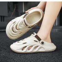 Sandalias que usan los hombres en verano, antideslizantes de suela gruesa, zapatos con orificios con sensación de mierda para conducir, geniales zapatillas de bolsa de gran tamaño de doble propósito de playa - details 5