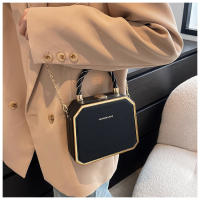 Bolso blanco de alta gama para mujer, nuevo bolso de caja de moda, bolso cruzado con cadena de moda Primavera/Verano - details 12