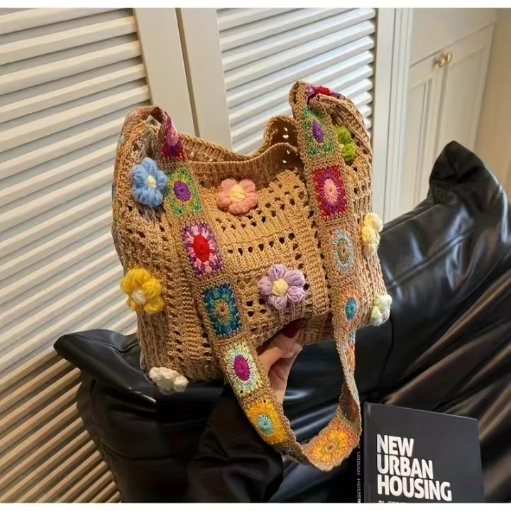 Bolso bandolera bohemio vintage de crochet con flores - Tela beige, sin cierre, correa ajustable, lavado a mano, cartera informal de diario, bandolera floral |   Estructura de ganchillo, estilo bohemio - 1