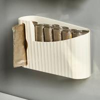 Soporte para bolsa de basura montado en la pared, estante de almacenamiento para bolsas de comestibles colgante para el hogar, dispensador de bolsas de basura sin perforaciones de gran capacidad - details 6