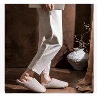 Zapatillas Slient para mujeres y hombres, zapatos planos suaves antideslizantes y esponjosos, cómodas diapositivas, zapatillas de casa para interiores para parejas - details 3
