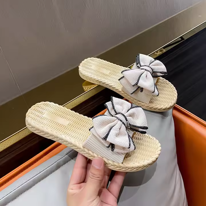 Chanclas planas para uso al aire libre, sandalias ligeras para mujer, elegantes sandalias de playa de verano con lazo - 1