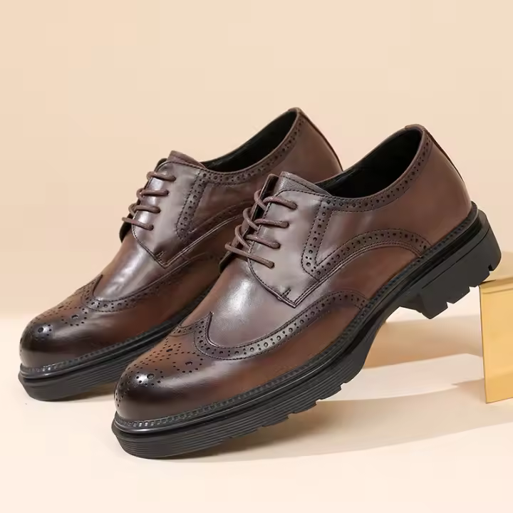 Nuevos zapatos de cuero para hombres Brock vestido zapatos de cuero marrón estilo británico realzando los zapatos de cuero de negocios hombres - 1