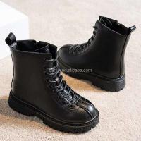 Nuevas botas planas de invierno a la moda con tobillo alto, zapatos deportivos de cuero para exteriores para niñas, zapatos baratos americanos de marca para niños - details 2