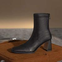 Invierno nuevas mujeres casuales de cuero forradas de lana con estilo de celebridad, tobillo fácil de combinar y botas cortas - details 0