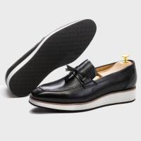 Zapatos bajos retro de cuero con borlas para hombre - details 13