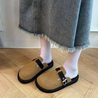 Zapatos clásicos, zuecos de ante, pantuflas, cómodos zuecos de mujer para uso doméstico en interior y exterior. - details 1