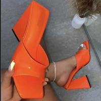 Nuevos tacones altos femeninos de una sola línea con punta de pez gruesa de gran tamaño en color caramelo en verano (Regalo 2 piezas) - details 7