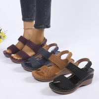 Sandalias romanas de talla grande con una sola tira calada para mujer, verano 2025, nuevas sandalias de velcro para exteriores - details 1
