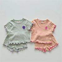 Conjunto de ropa de manga corta a rayas para bebé, Tops con borde de oreja para niña + traje corto de 2 piezas, artículos de ropa con estampado de uva para niño, novedad de verano 2025 - details 0